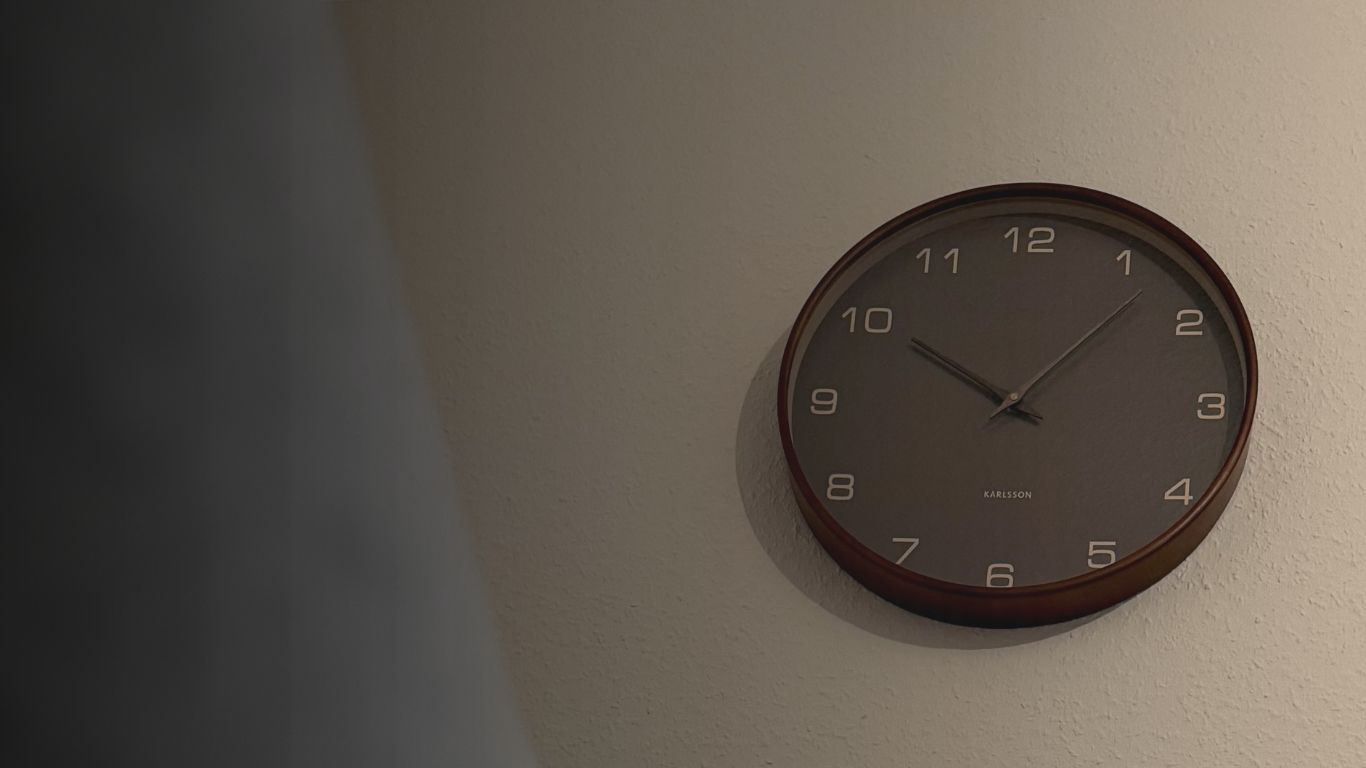 wanduhr_modern_schlicht