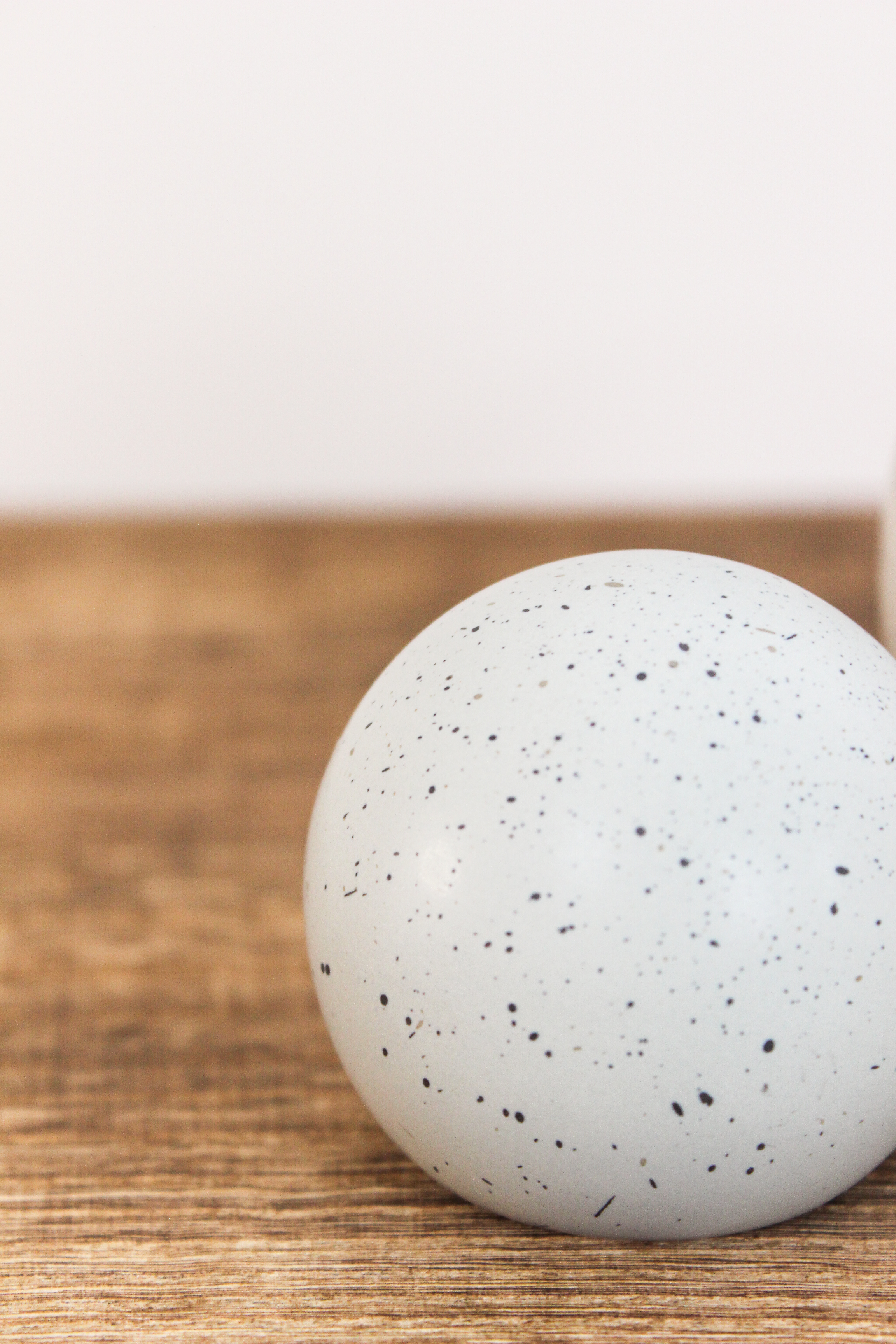 Wohnfuehl_Shop_UG_Kugel_Finja_gross_mole_dot_4.jpg