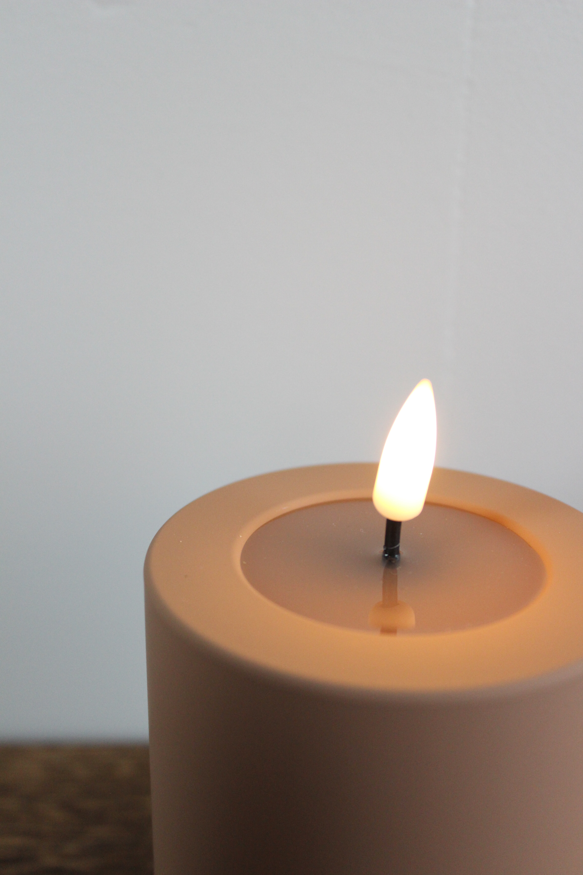LED Stumpenkerze 7,5x10 - Karamell