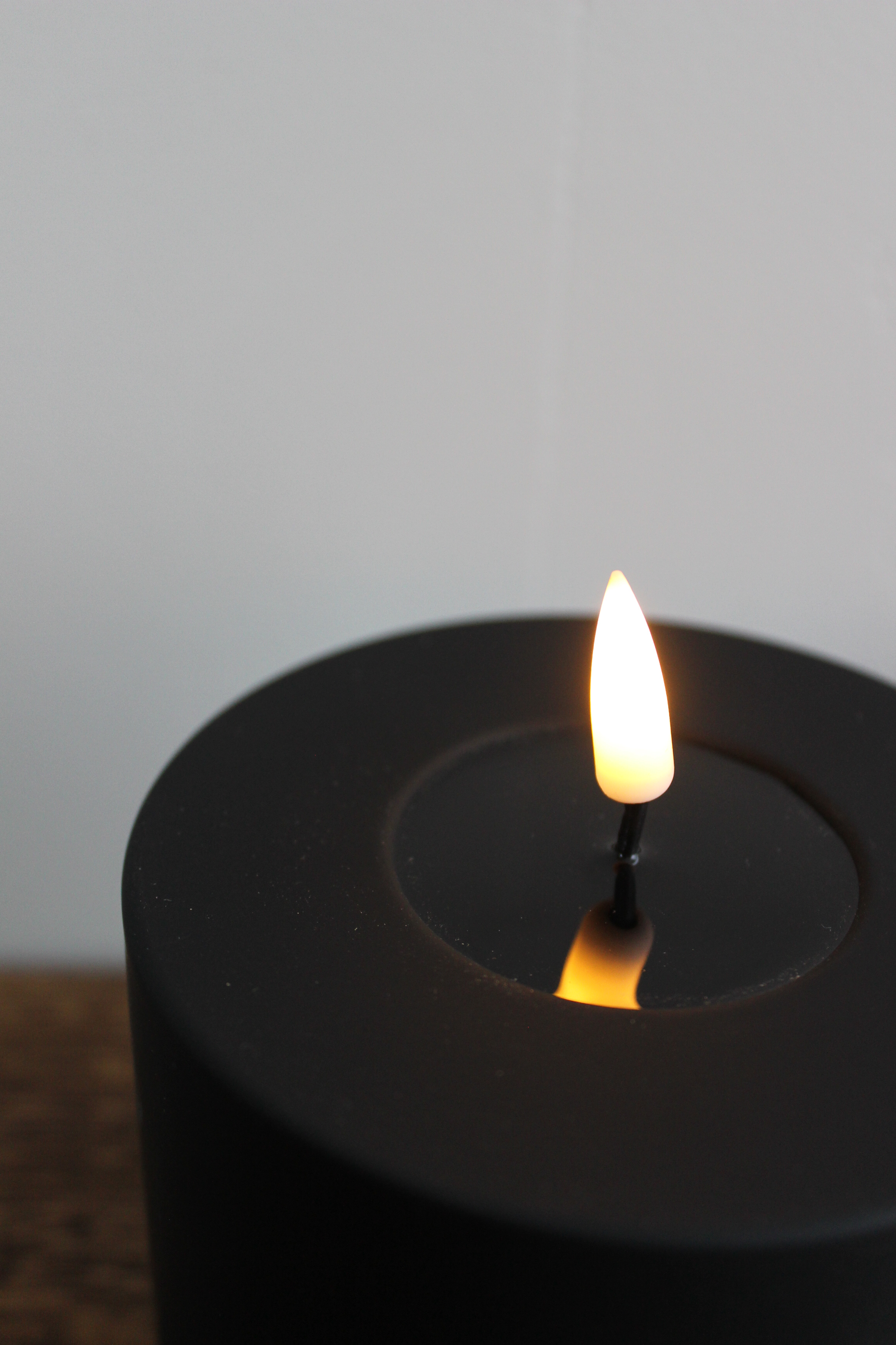 LED Stumpenkerze 10x10 - schwarz